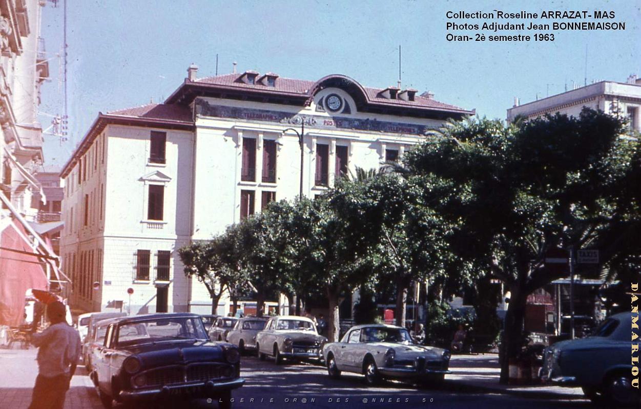 BG f- 020- La Poste.JPG